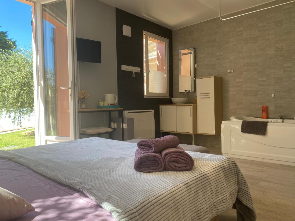 Chambre D'Hotes Vaucluse Bollène Eksteriør billede